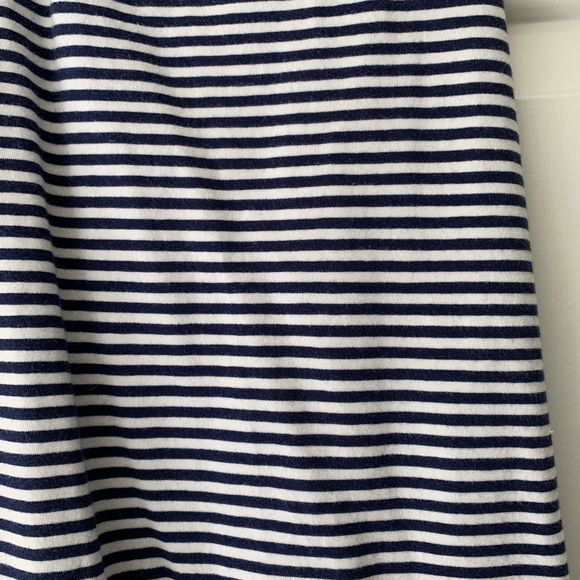 New without tags 2 Old Navy Tanks - Picture 5 of 7